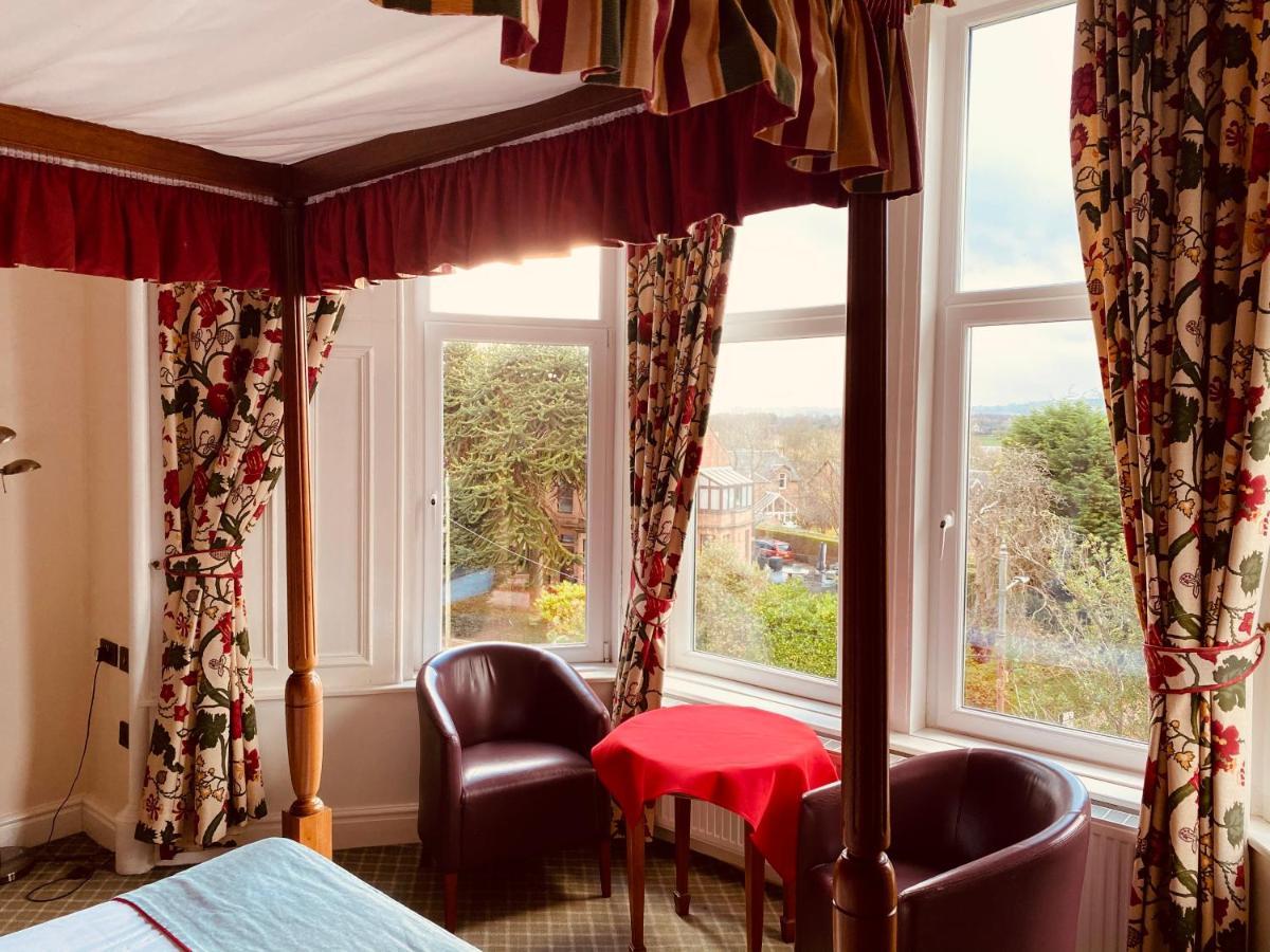 The Redstones & Restaurant Hotel East Kilbride